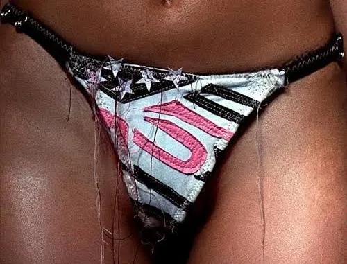 DC The Don – GET NAKED DC The Don – GET NAKED