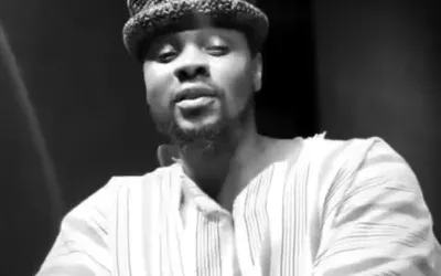 Kizz Daniel Ft Seyi Vibez — 30 Missed Calls Mp3 Download