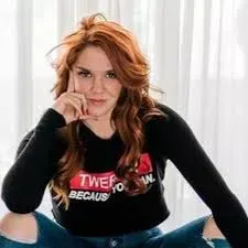 Sarah Hester Ross – Savage Daughter Sarah Hester Ross – Savage Daughter Mp3 Download