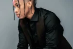 Tekno – She Hold Me For Work