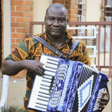 Edward Akwasi Boateng – Adea Mepe Edward Akwasi Boateng – Adea Mepe