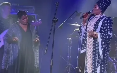 Oomou Sangare – Emi Ni Data