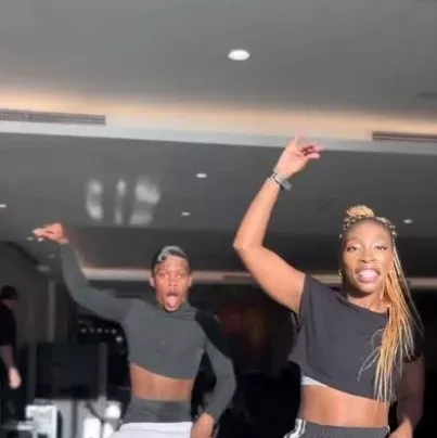 Sandile – Nika Labafana Ikhekhe Labo