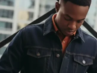 Bee Kriz – Hallelujah